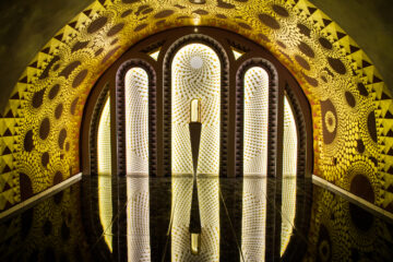 Altar wall. The Chapel of Peace in the Salesian Sisters convent in Jerusalem. Joanna Mazuś and Krzysztof Sokolovski. 2017